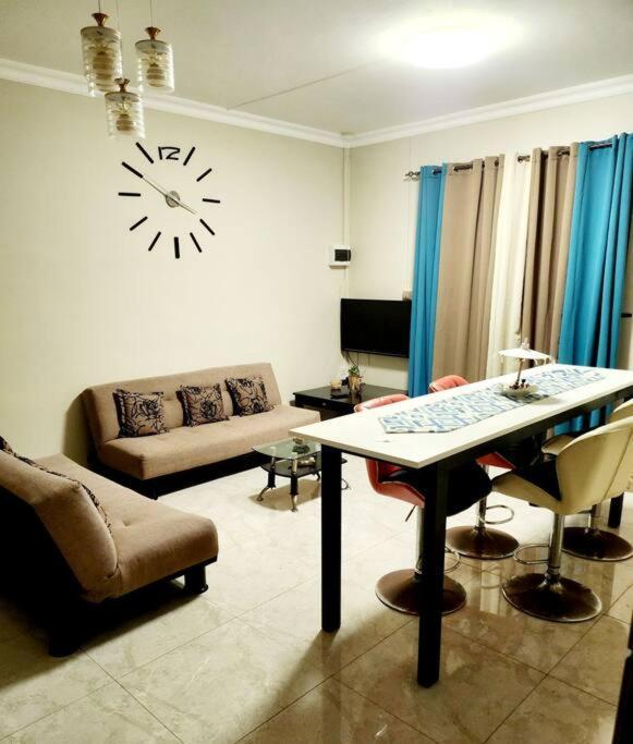 Kot Nu - Beach Themed Apartment - 3 Mins Walk From The Sea Flic en Flac Exterior foto